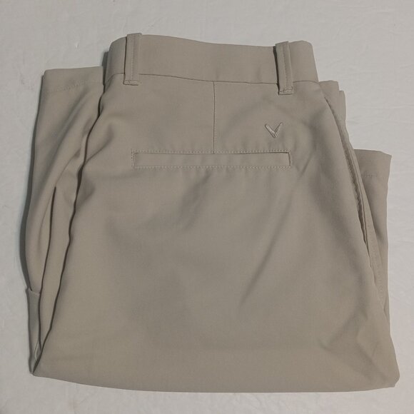 Callaway Men's Golf Shorts Size 32 Tan - Picture 1 of 4